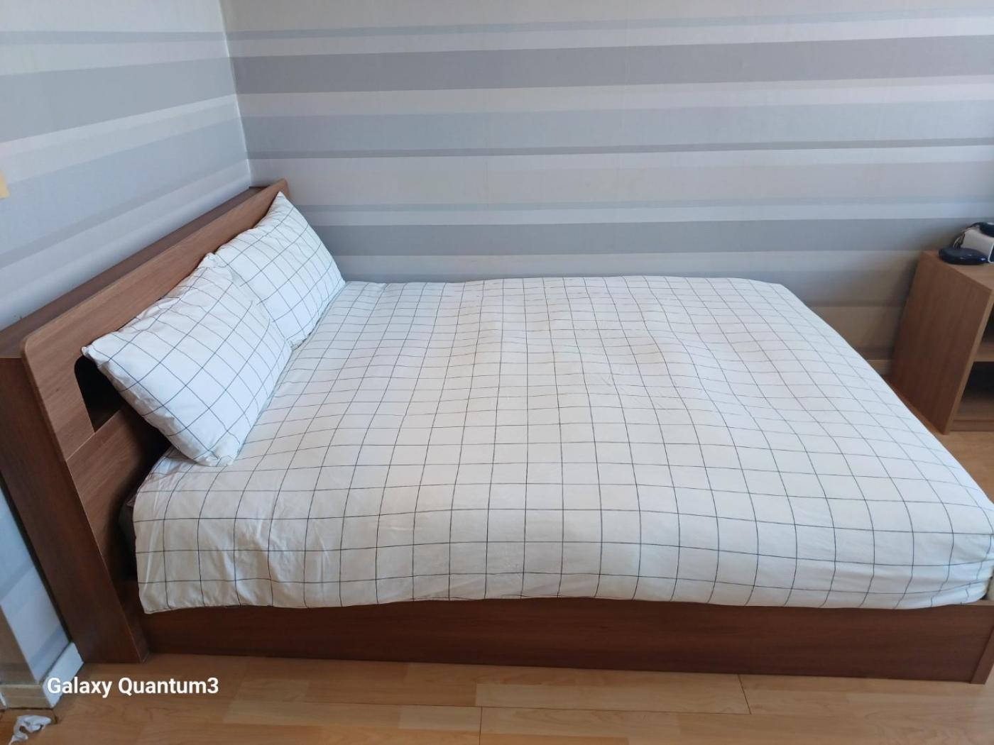 Hongdae Guesthouse2 1Min From Hongik Uni Station Exit #1 Сеул Екстер'єр фото